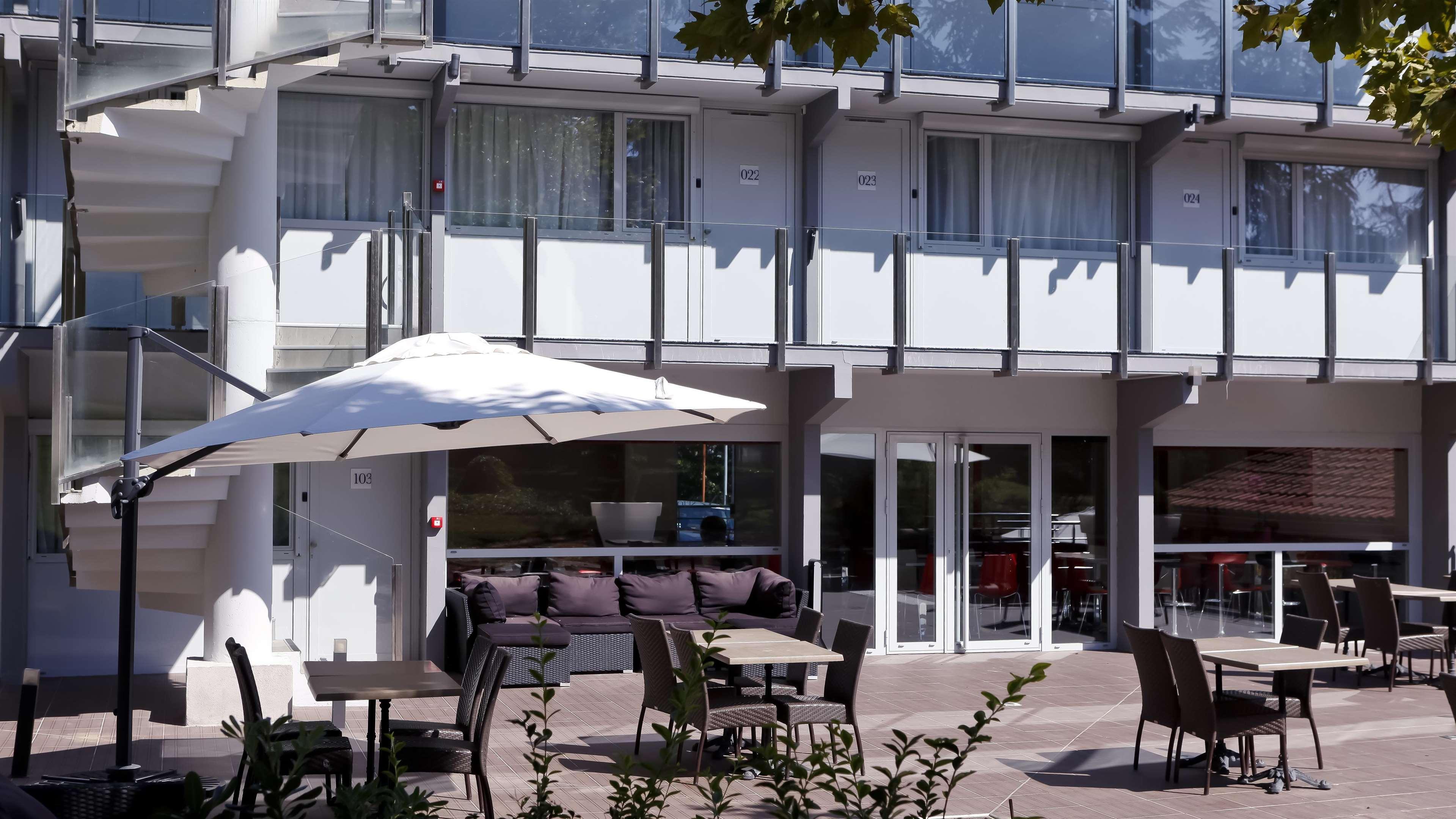 Kyriad Lyon Sud Sainte Foy Εξωτερικό φωτογραφία