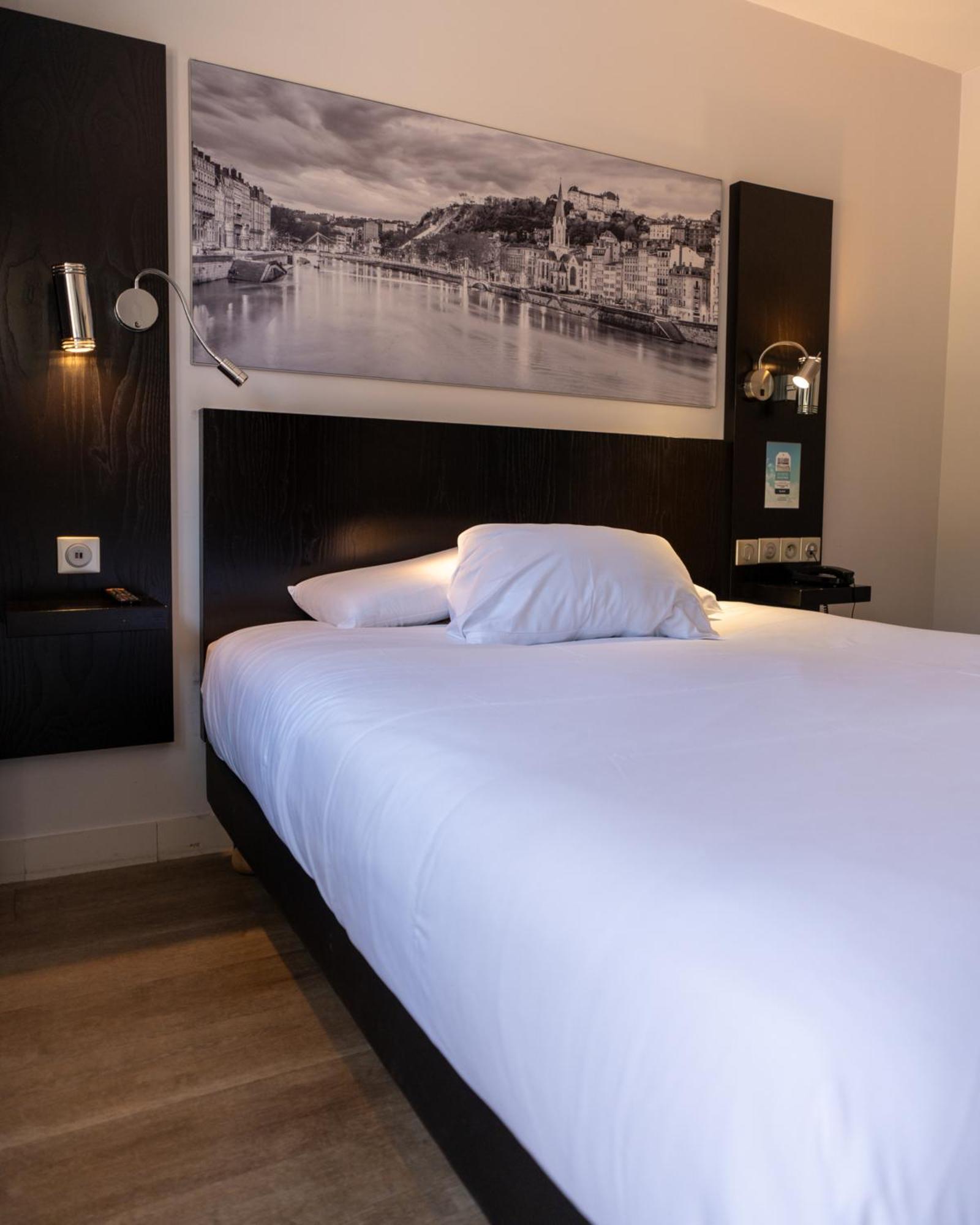 Kyriad Lyon Sud Sainte Foy Εξωτερικό φωτογραφία